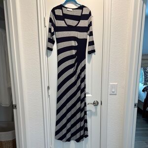 Calvin Klein Navy and Gray Dress with 3/4 Sleeves long length